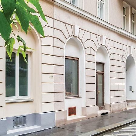 One-Bedroom Apartment In Wien Luaran gambar